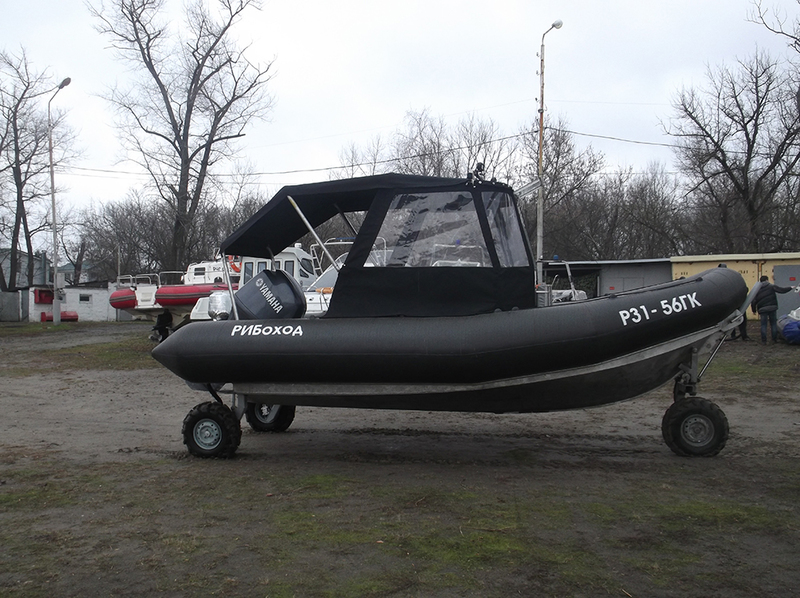 vehicle RIBOHOD 710 amphibious