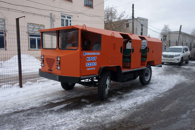 Транспортное средство Т32203 предназначено для перевозки людей